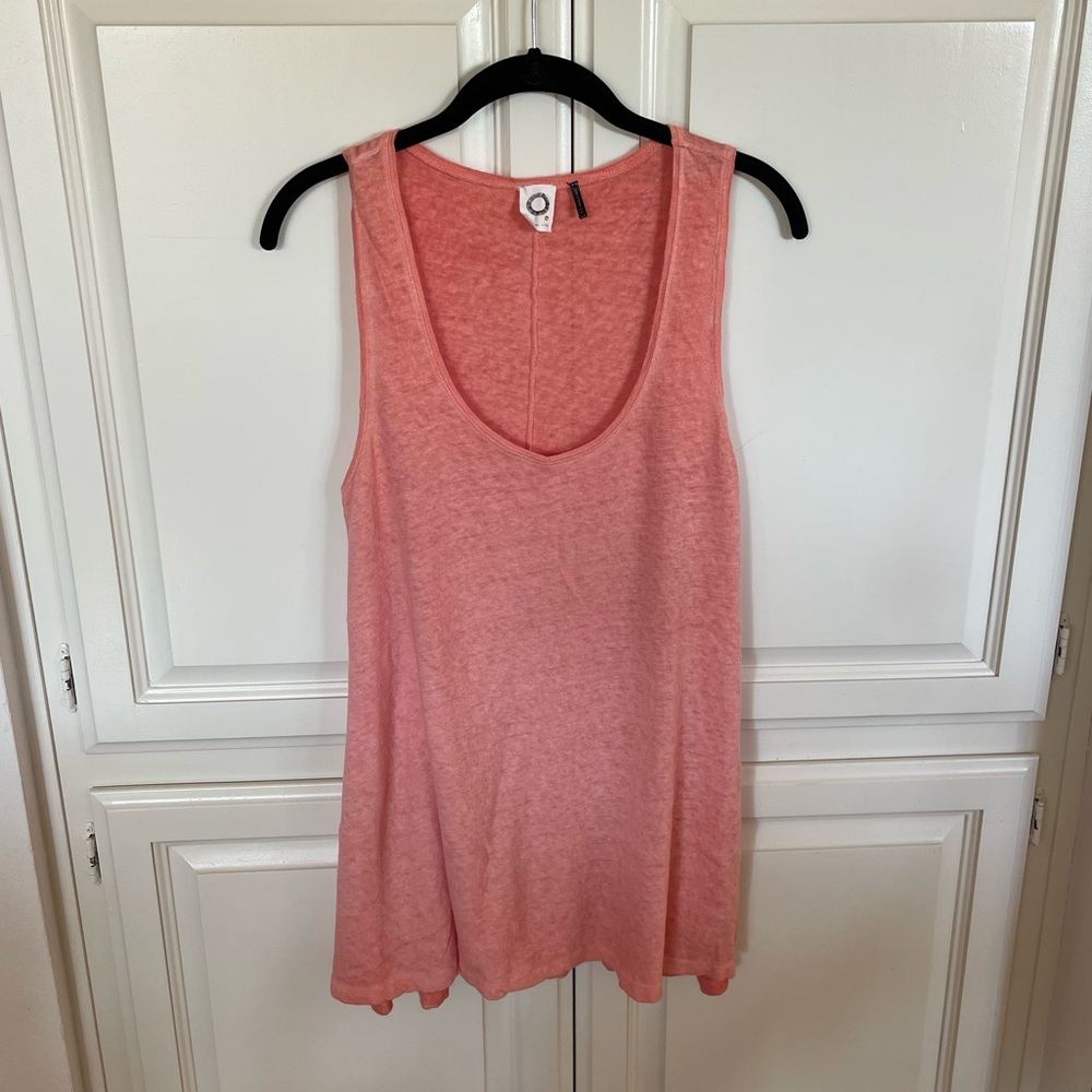 Anthropologie Akemi + Kin Women’s Tank Coral Savoy Tank  M.
